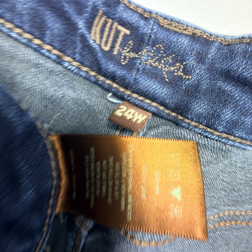 KUT from the Kloth Cropped Kick Flare Jeans 24W Dark Wash Plus - Picture 7 of 11